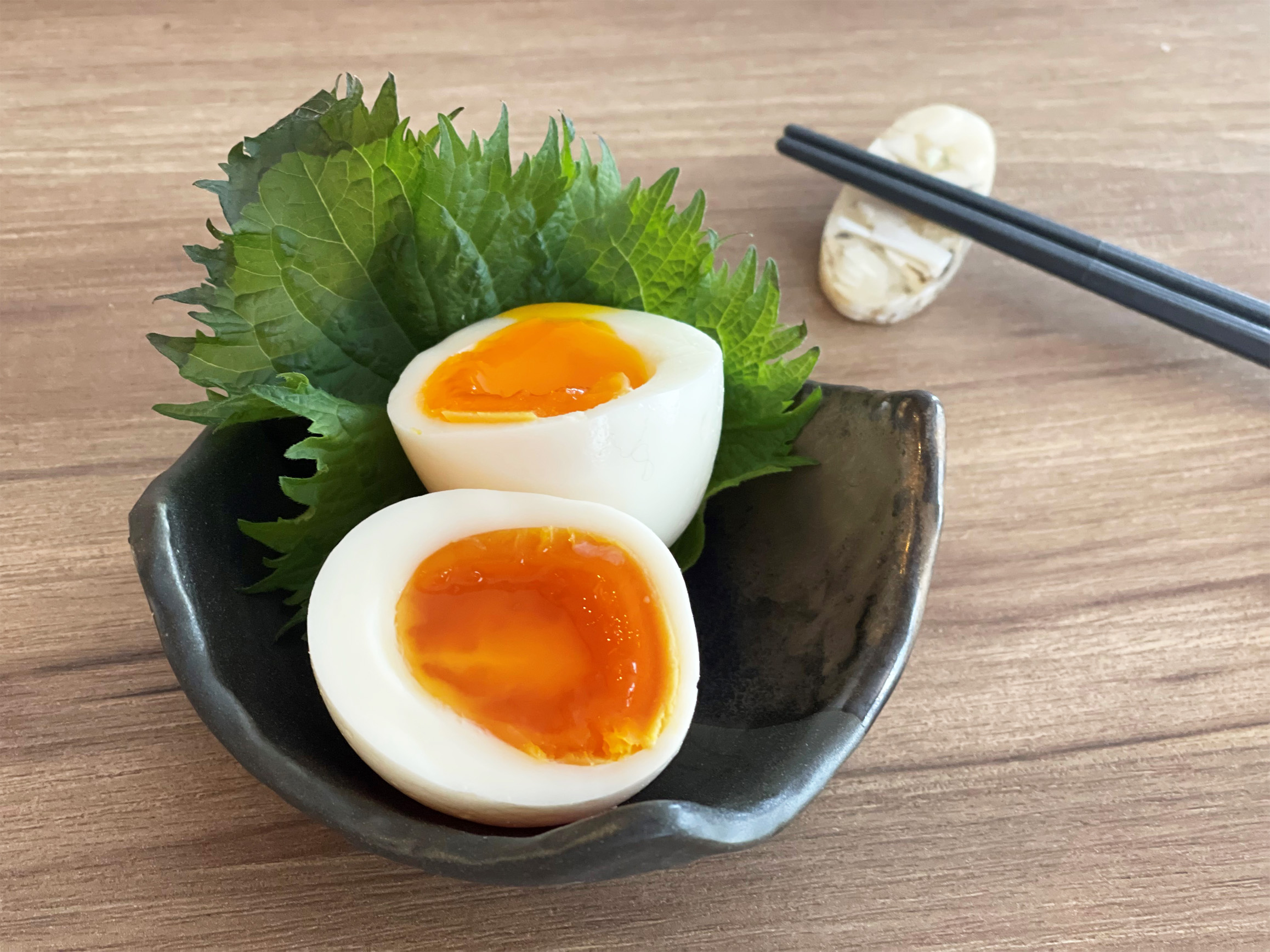 塩こうじでうまみアップ↑味玉